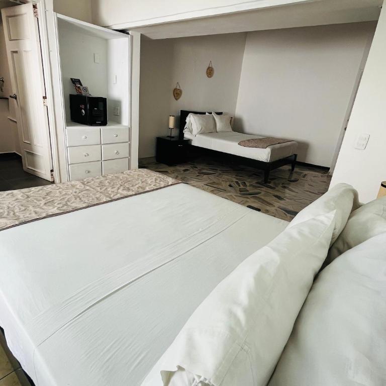 San Laurent - Habitación Doble - 2 camas dobles - 10