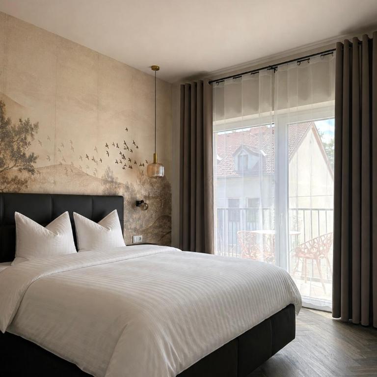 NEW TOWN Graz Apartments & Parking - Doppelzimmer mit Balkon - 1