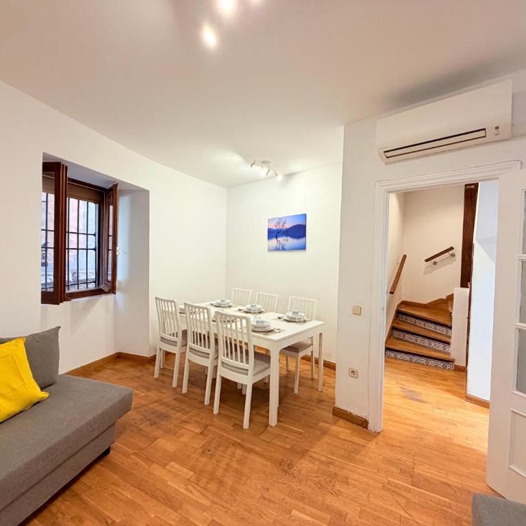 Casa Hércules - Apartamento de 3 dormitorios - 54