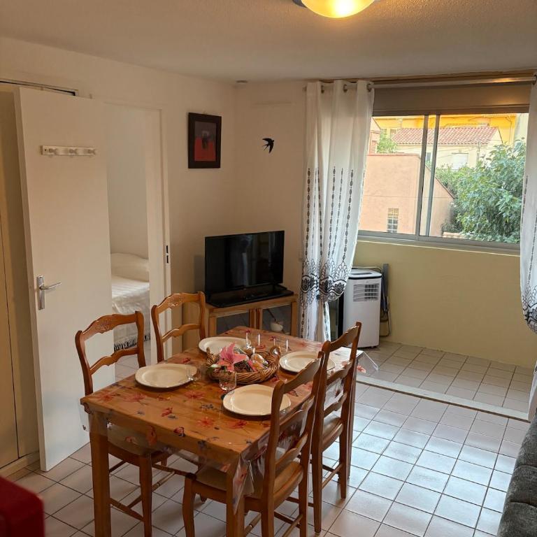 Appartement T2 meublé à 100 m de la plage - Appartement 1 Chambre - 4