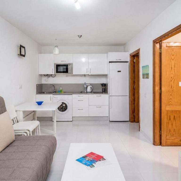 GuestReady - Cosy Retreat with Balcony near Beach - Apartamento - 7