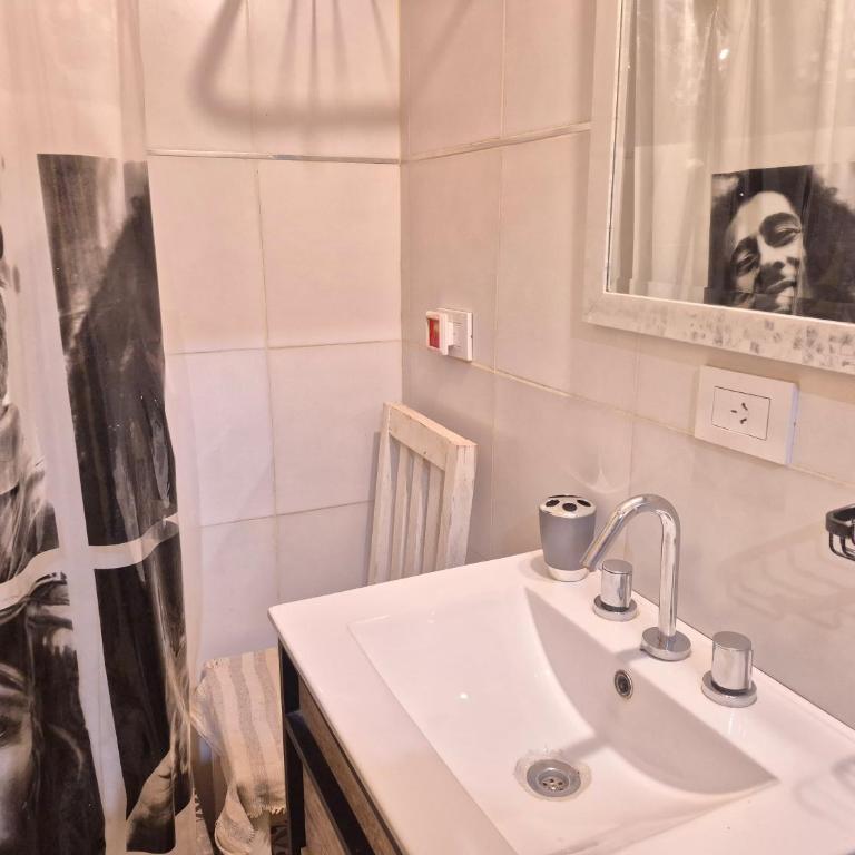 La Casa de Nala - Two-Bedroom House - 6