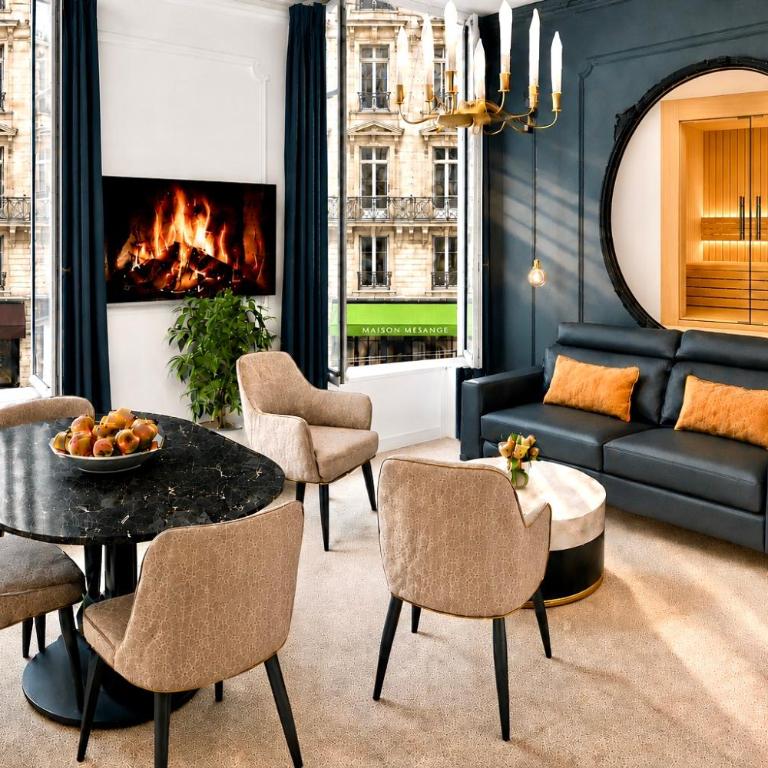 Life VOYAGE & Spa by Life Renaissance - Place KLEBER - Suite Deluxe - Sauna et Baignoire d'Hydromassage Privés - 11