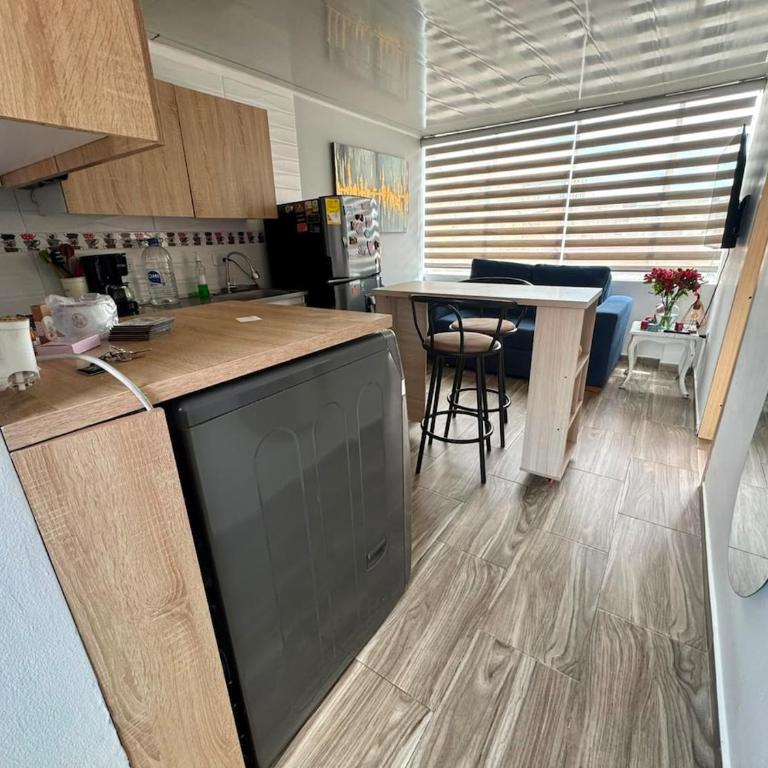 Apartamento moderno cerca al aeropuerto - Two-Bedroom Apartment - 11