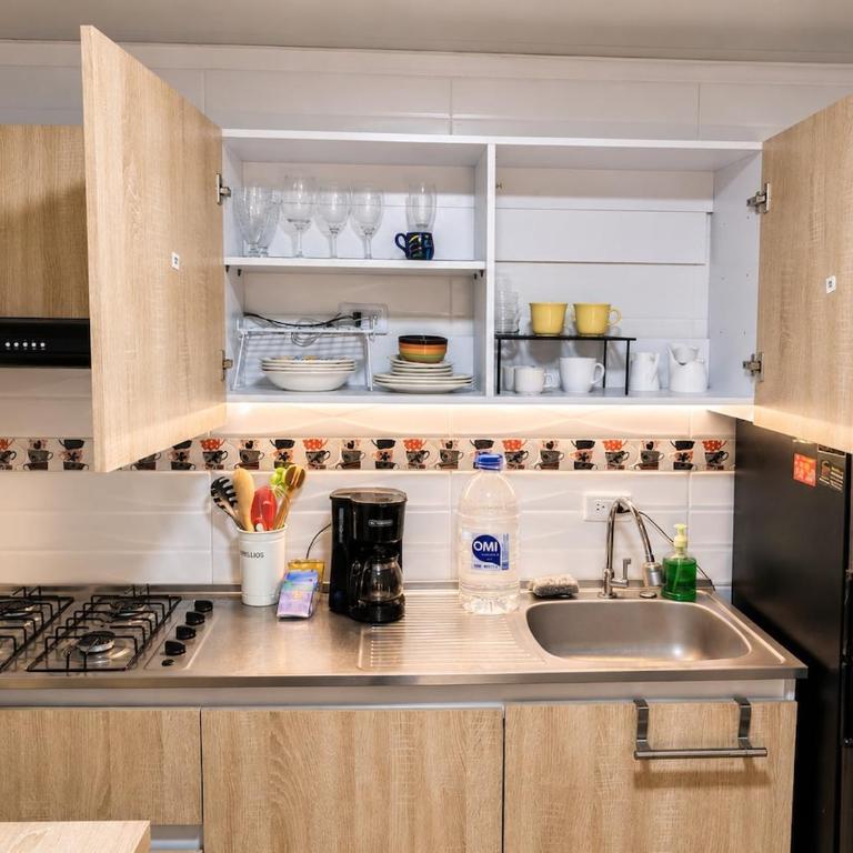 Apartamento moderno cerca al aeropuerto - Two-Bedroom Apartment - 10
