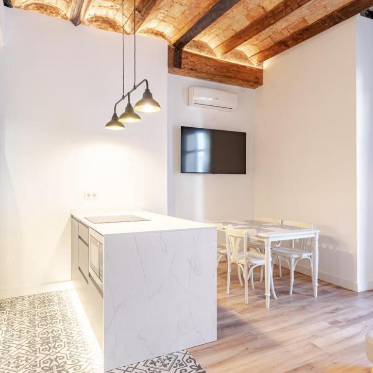 Experience Timeless Elegance - Appartement 2 Chambres - 14