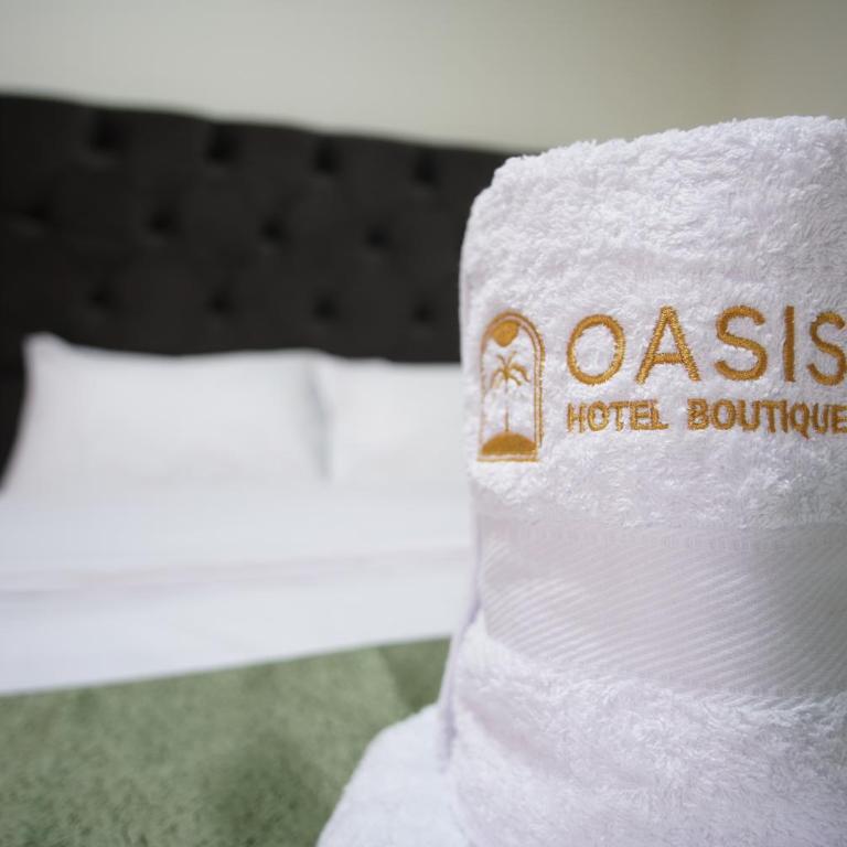 Welcome to your Oasis - Standard Queen Room - 8
