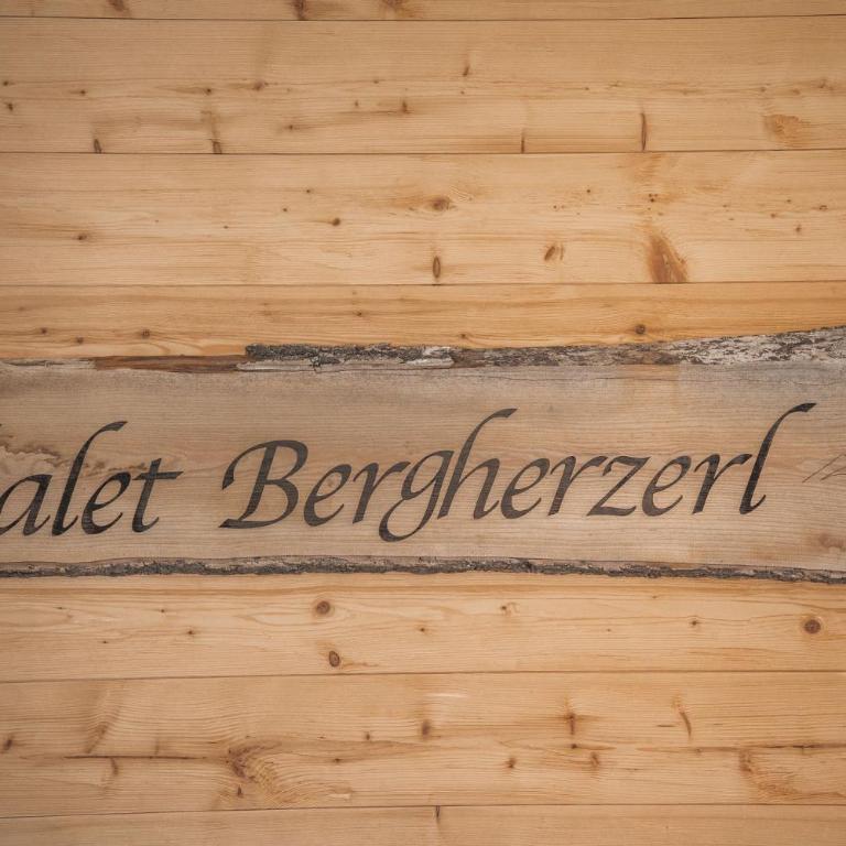 Chalet Bergherzerl im Chiemgau mit Sommerpool, Whirlpool, Sauna und eingezäuntem Garten - Chalet mit 3 Schlafzimmern - 10