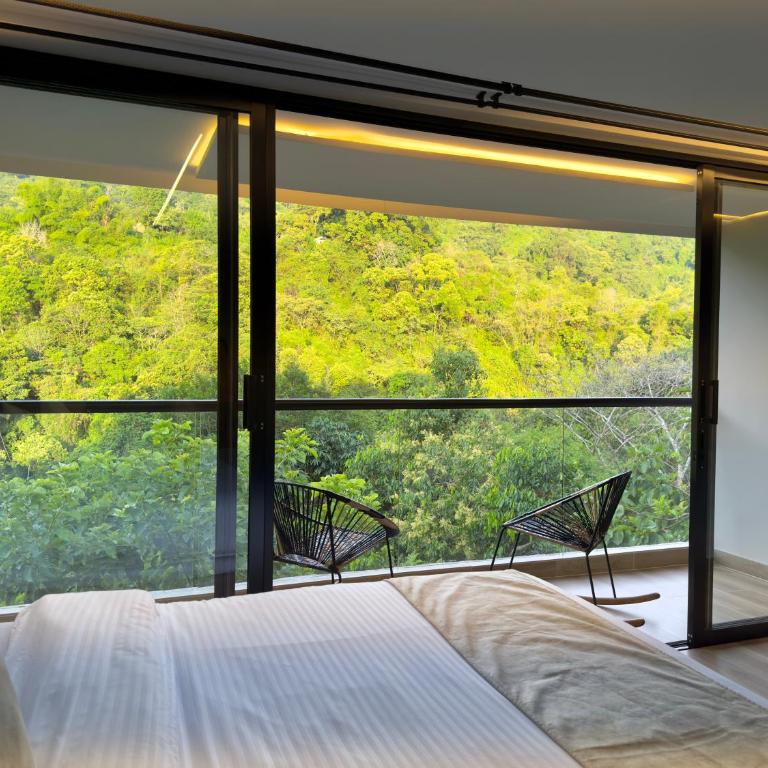 Montes De Beraka - Suite Deluxe - 5