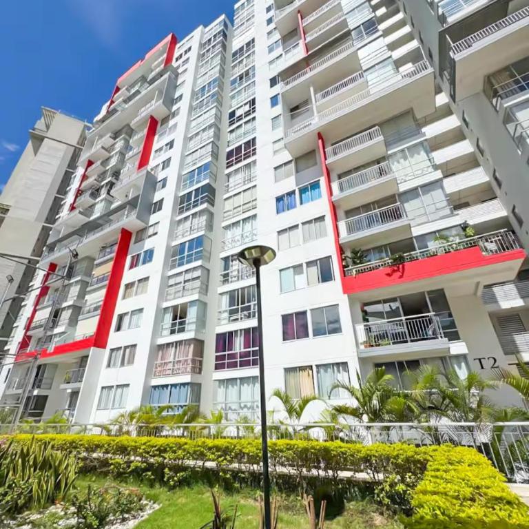 Moderno Apto 2 Hab con Balcon, Piscina, Gym y BBQ - Apartamento de 2 dormitorios - 25