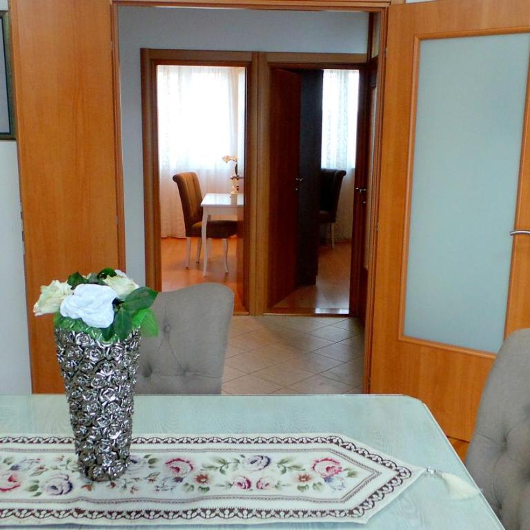 El Mar Apartments - Two-Bedroom Apartment with Terrace - 3