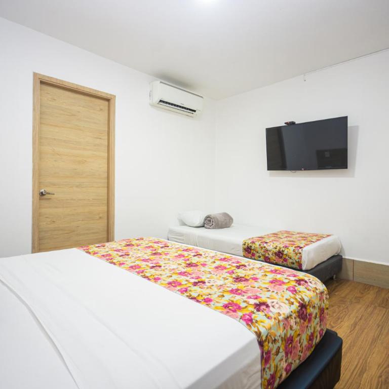 Hotel Poma Rosa Boutique Laureles - Standard Triple Room - 6