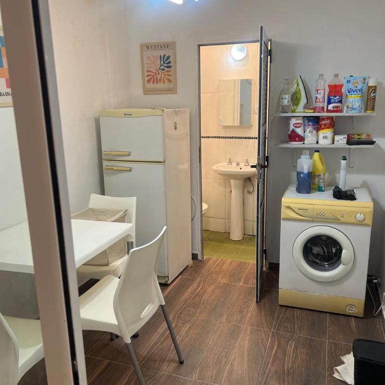 Alto Palermo planta baja con patio - Three-Bedroom Apartment - 23