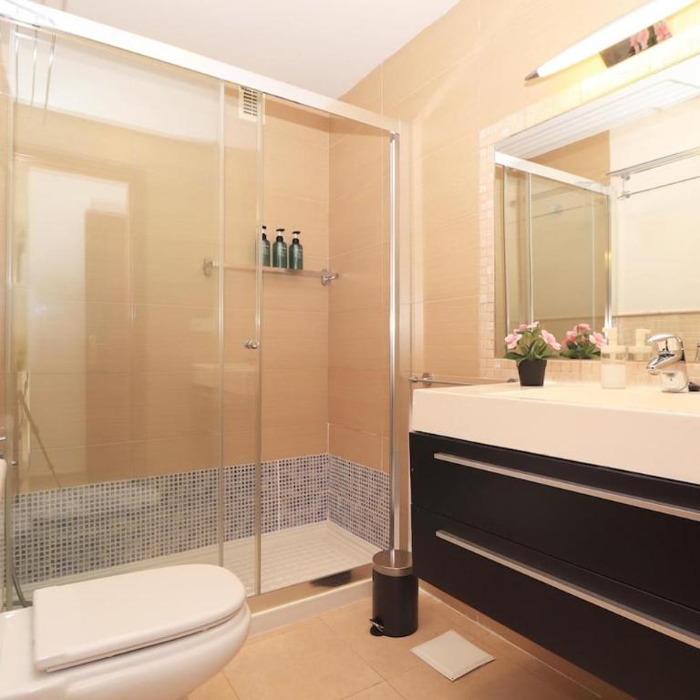 El "Coqueto" - Two-Bedroom Apartment - 9