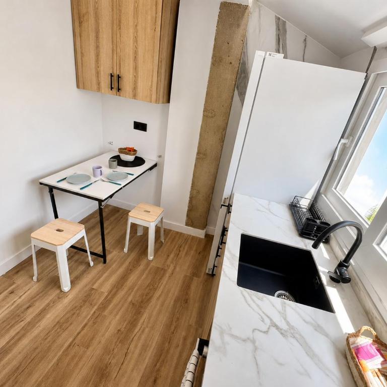 Pisos nuevos en calle Ripalda - Barrio del Carmen - Estudio con terraza - 16