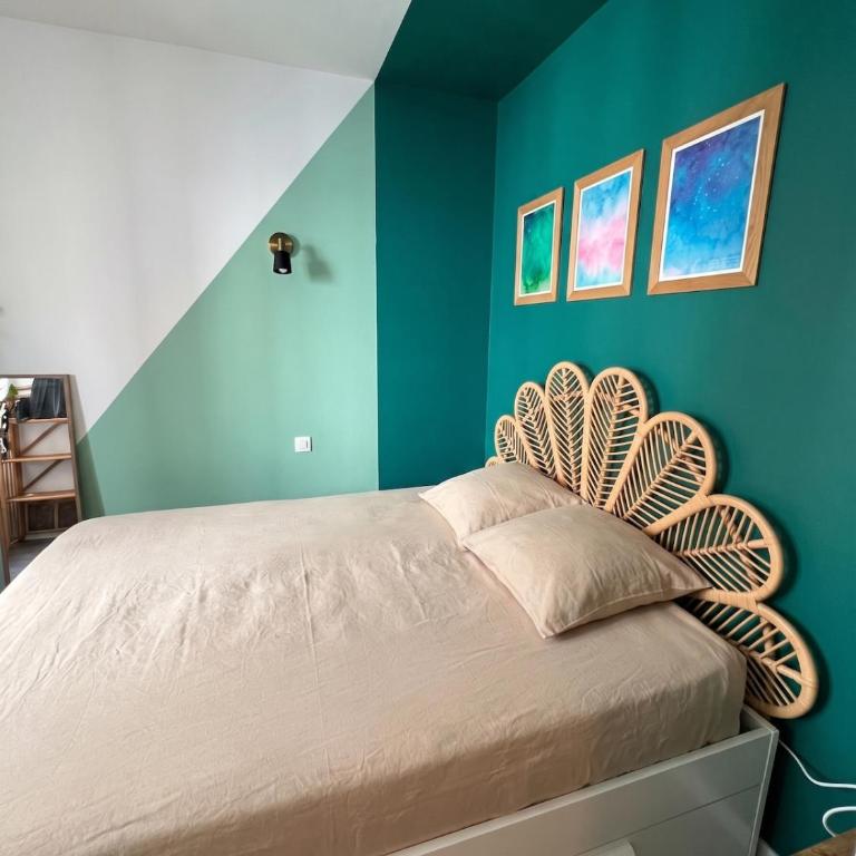 Parisian cozy space 2 steps from Canal Saint-Martin app 19 - Two-Bedroom Apartment - 3