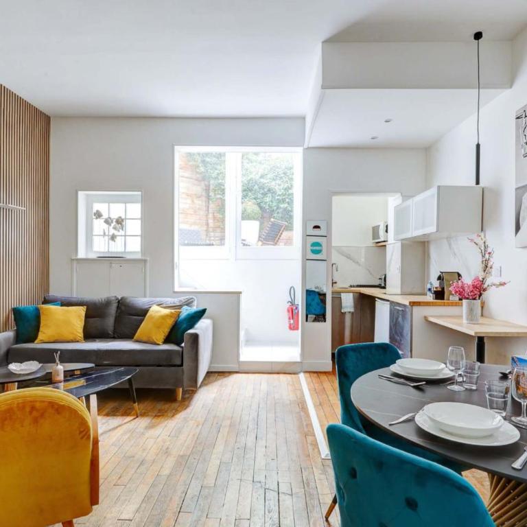 Studio with terrasse AC - Champs-Elysees - Appartement - 1