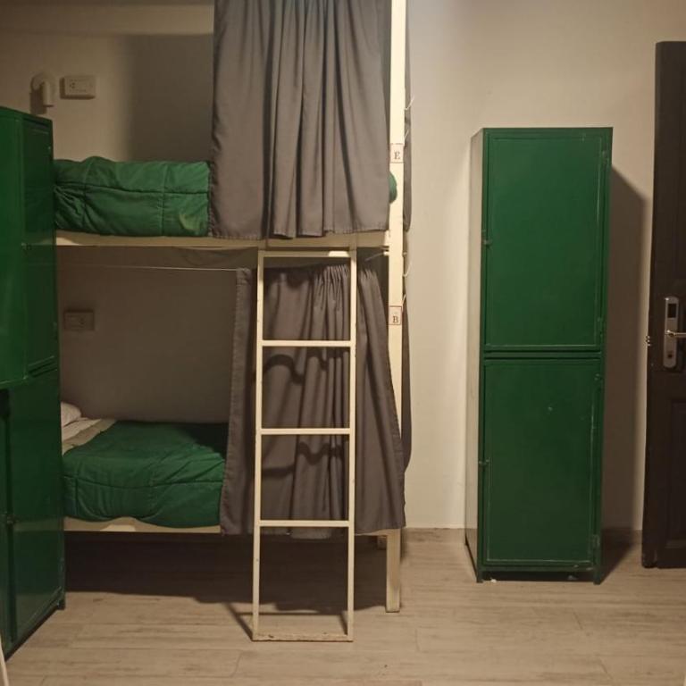 Aldea Hostel & Café - Cama en un dormitorio compartido de 6 camas con baño compartido - 10