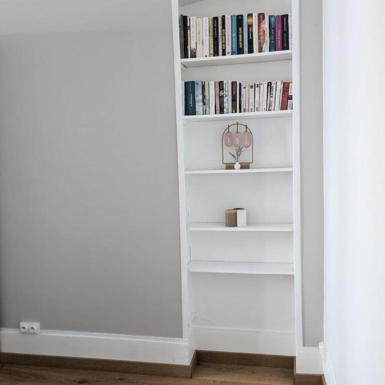Le Charmant Burgundy - Two-Bedroom Apartment - 39