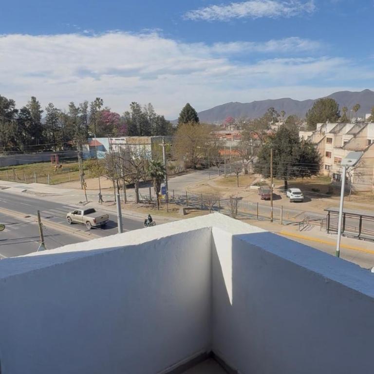 Departamento 1 Dorm Con Cochera Cerca Aeropuerto - One-Bedroom Apartment with Balcony - 16