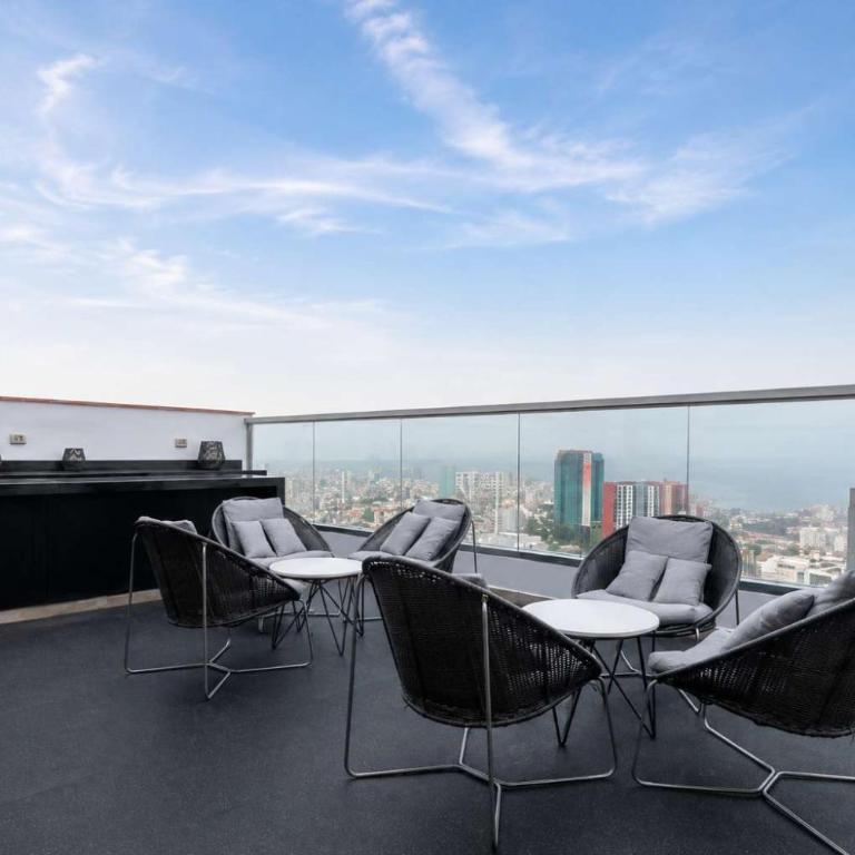 Ocean View Loft Barranco - Apartment - 34