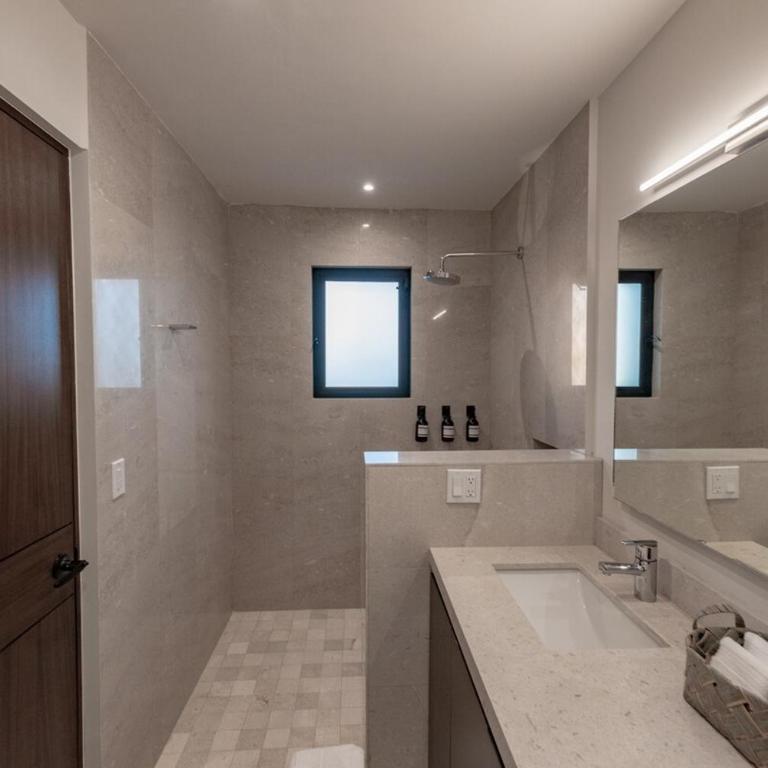 10 Bdrm Oceanfront Villa with panoramic views - Villa - 29
