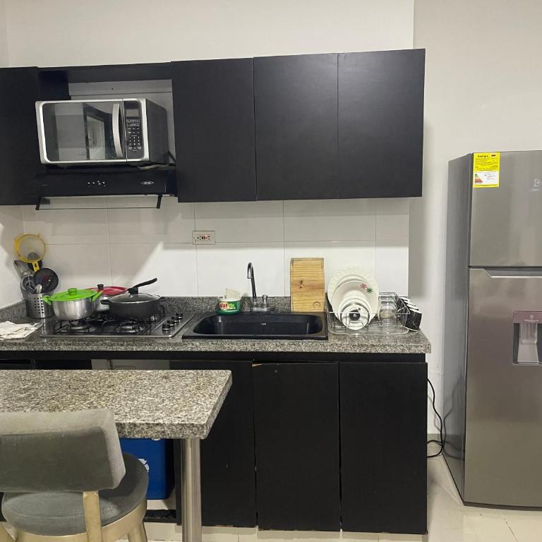 APARTA ESTUDIO La CASTELLANA - Apartamento de 1 dormitorio - 6
