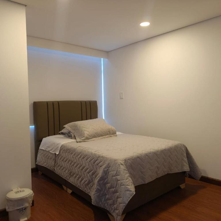 Hotel SD - Habitación Individual Superior - 4