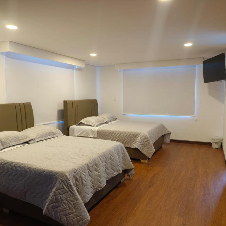 Hotel SD - Habitación Doble Familiar - 4