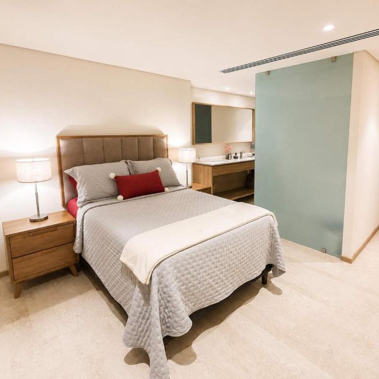 Luxury Nima Bay at Marina Vallarta Pool & Family - Apartment - 10