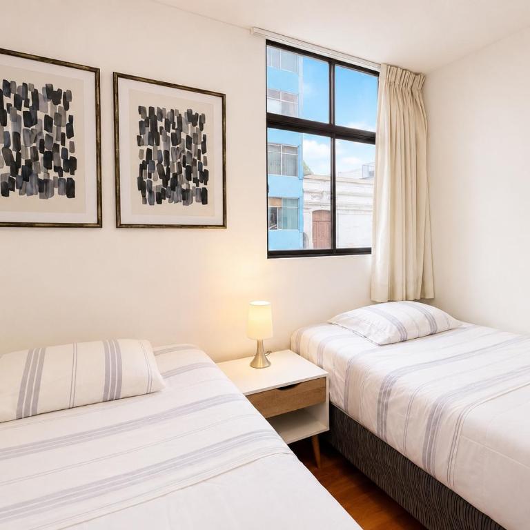 Private apartment in the historic center of Lima 3BR&2BA - Three-Bedroom Apartment - 10