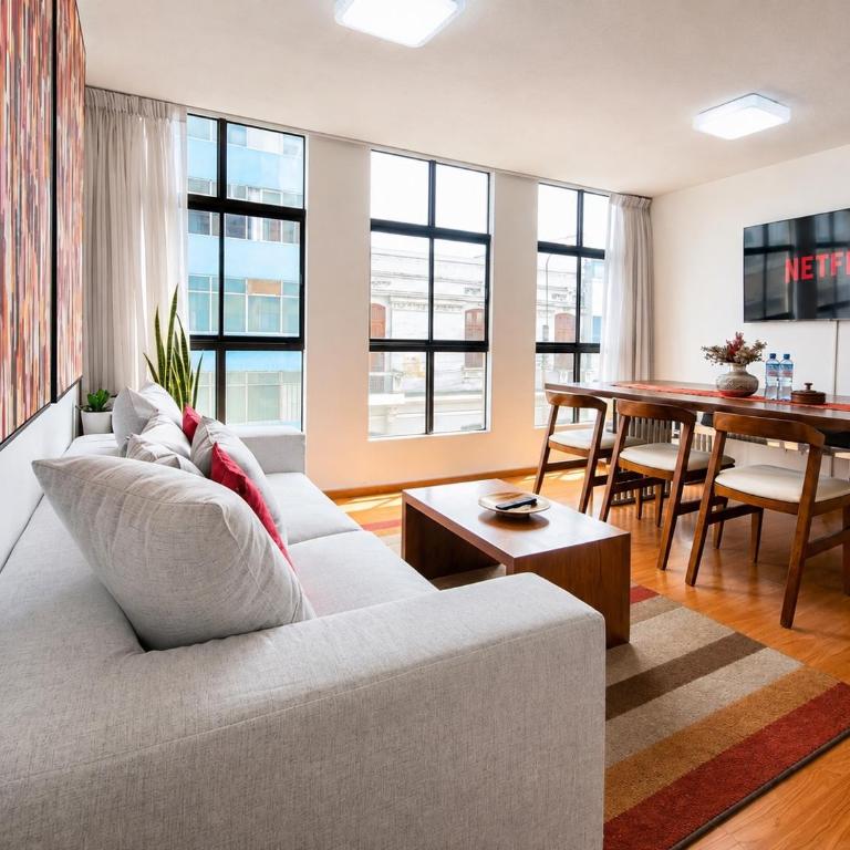 Private apartment in the historic center of Lima 3BR&2BA - Three-Bedroom Apartment - 2