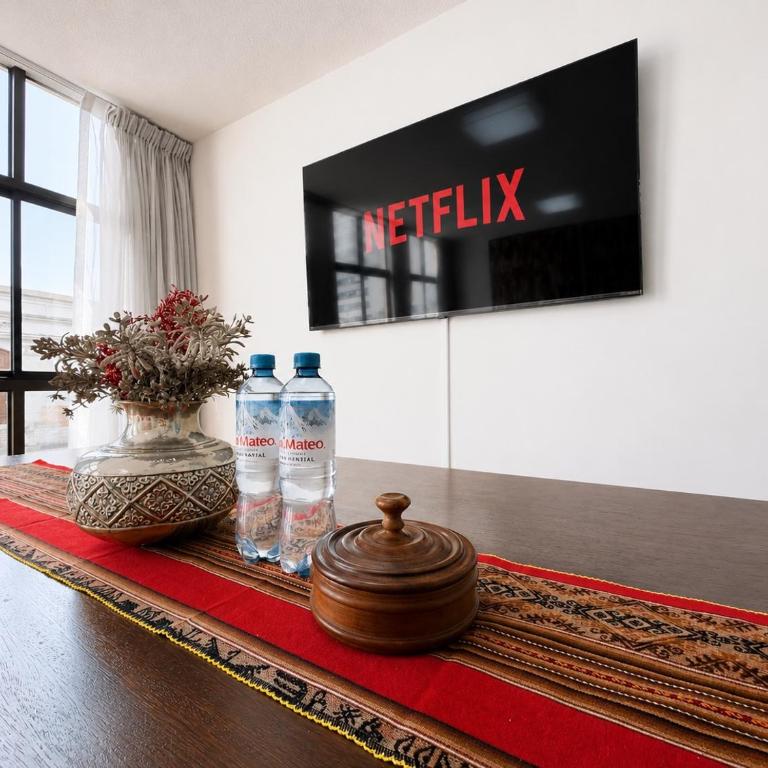 Private apartment in the historic center of Lima 3BR&2BA - Three-Bedroom Apartment - 5
