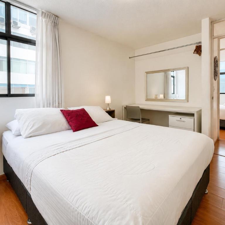 Private apartment in the historic center of Lima 3BR&2BA - Three-Bedroom Apartment - 7