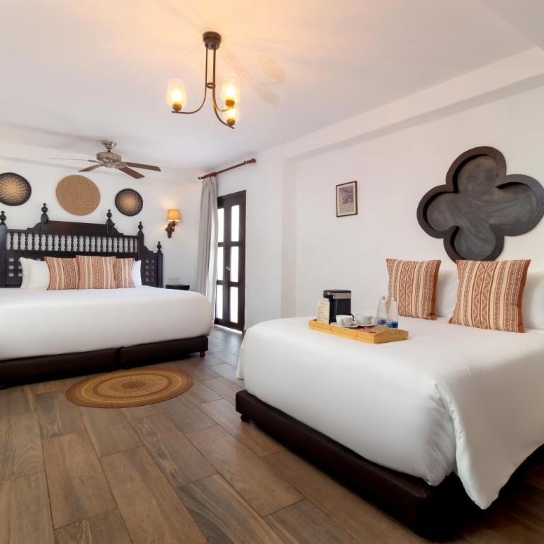 Hotel Boutique Patio Corao by GEH Suites - Quadruple Room with Balcony - 3
