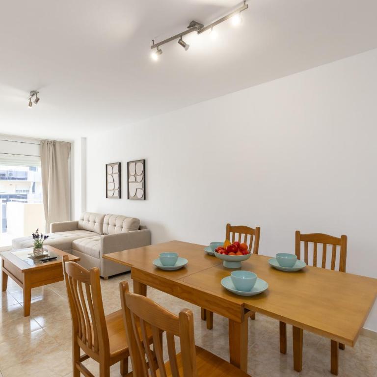 Nova Pineda Family Apartments - Apartment with Pool View - 15