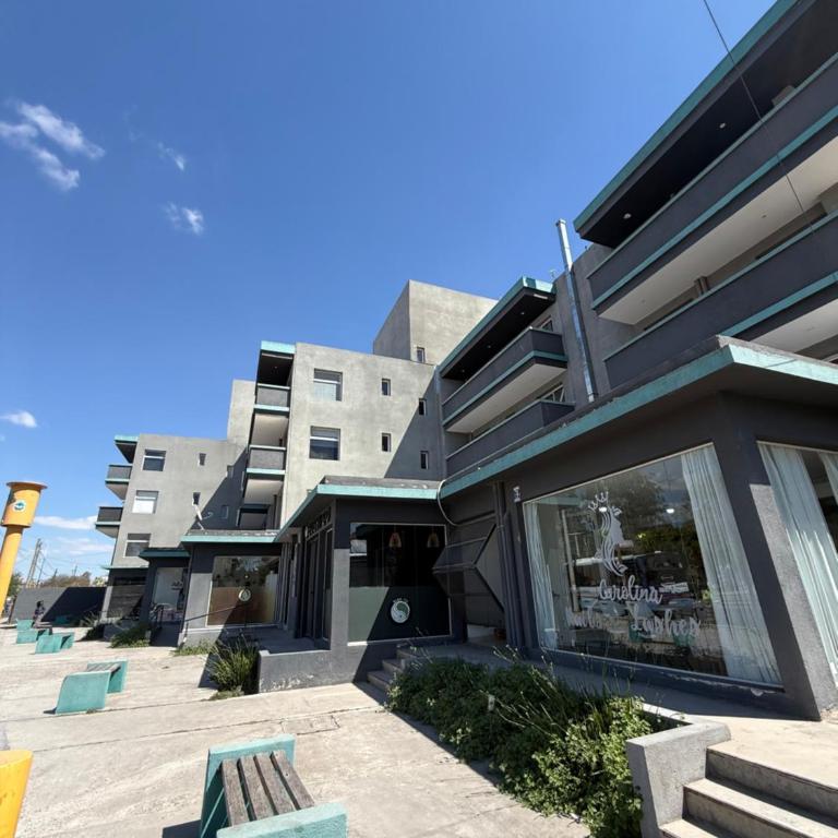 Departamento 1 Dorm Con Cochera Cerca Aeropuerto - One-Bedroom Apartment with Balcony - 12