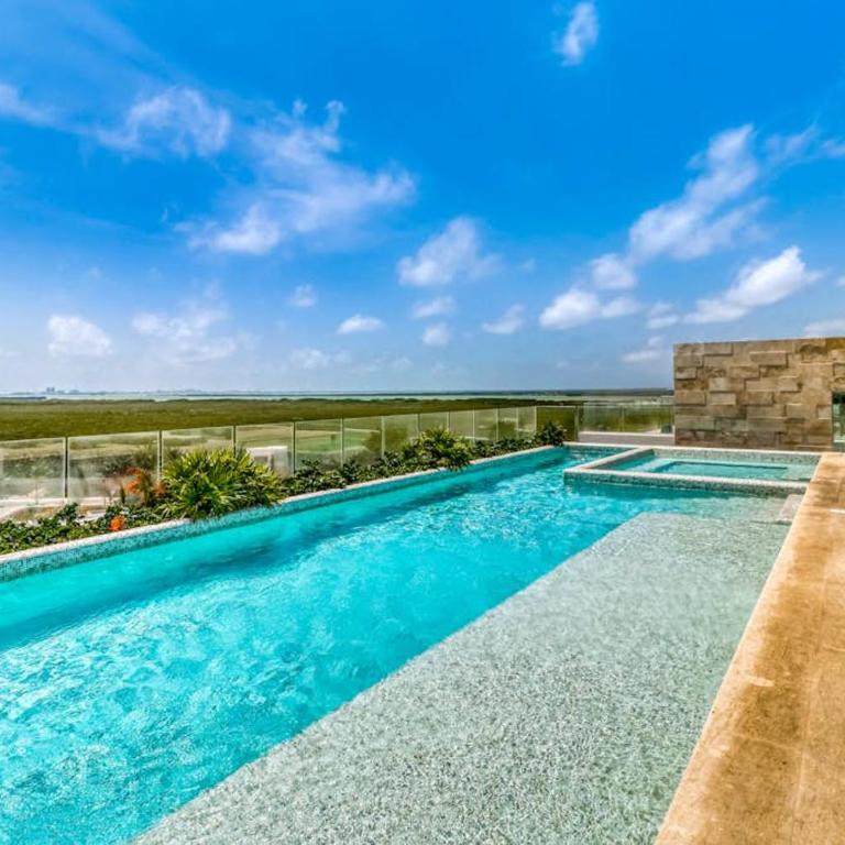Ocean view condo luxury pool rooftop access - Apartamento - 39