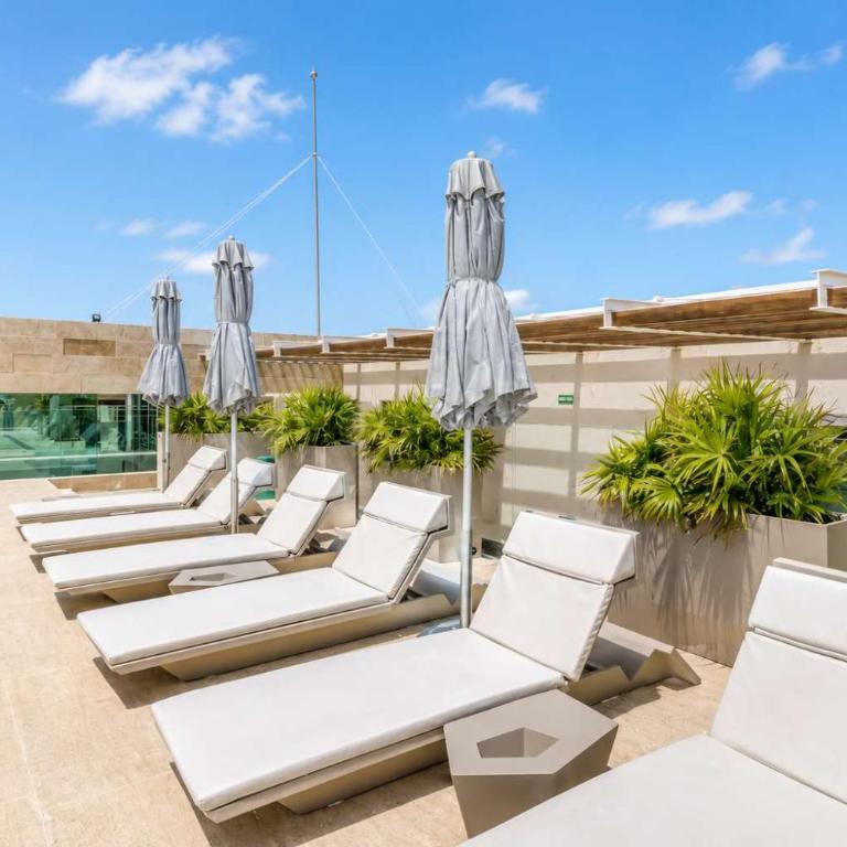Ocean view condo luxury pool rooftop access - Apartamento - 58