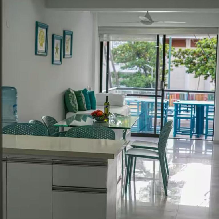 Point Bay APTS - Apartamento Deluxe de 2 dormitorios con balcón - 2