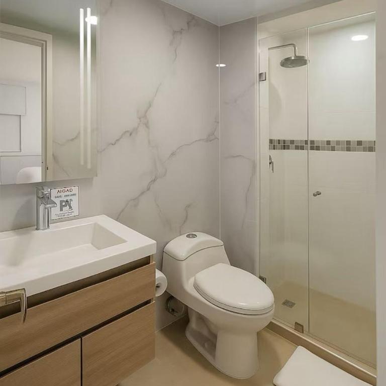 Point Bay APTS - Apartamento Deluxe de 3 dormitorios - 2