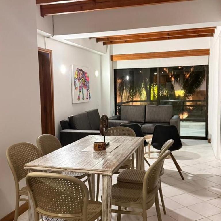 Point Bay APTS - Apartamento Clásico - 14