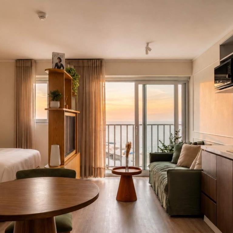 Seaside Escape in Barranco - Apartment - 1