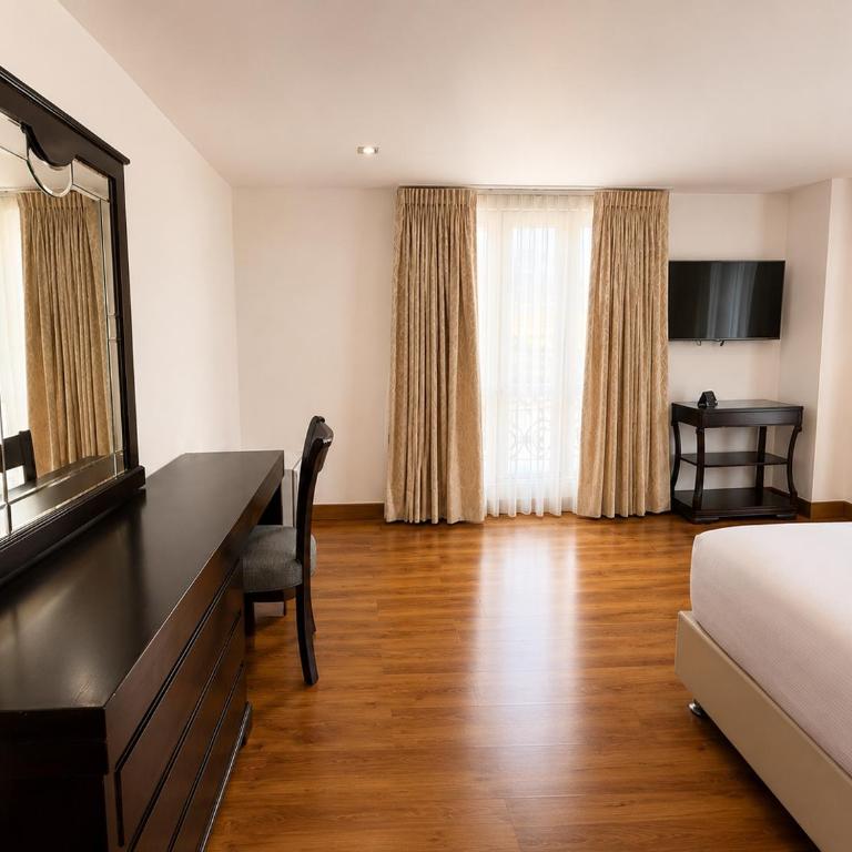 Hotel Le Manoir Bogotá - Superior Double Room - 9