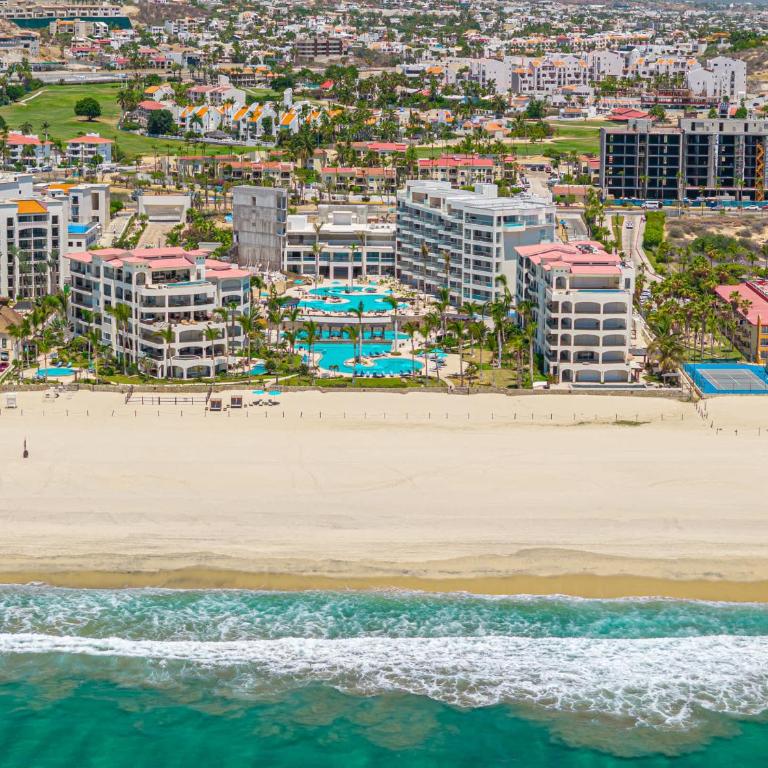 Beachfront 3BR Condo at Tortuga Bay by The Agency Baja Travel - Apartamento - 57