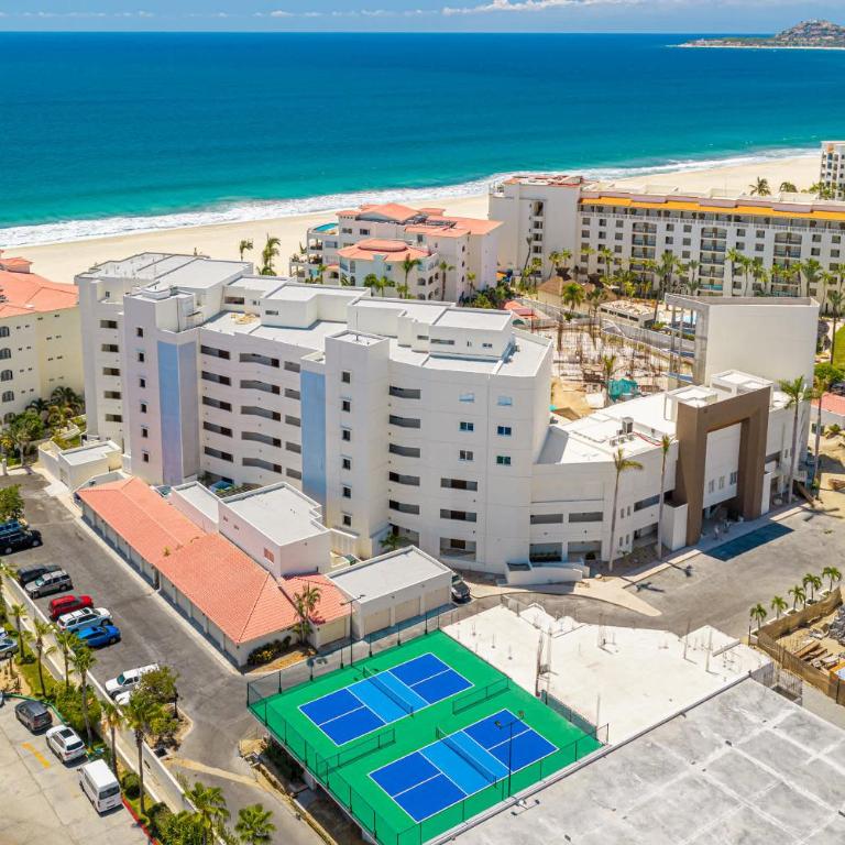 Beachfront 3BR Condo at Tortuga Bay by The Agency Baja Travel - Apartamento - 58