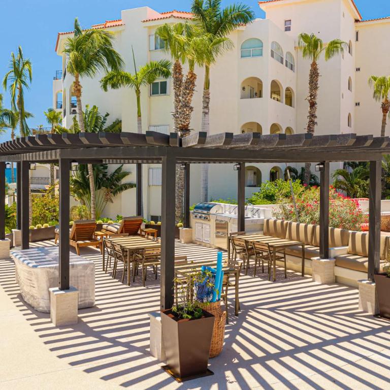 Beachfront 3BR Condo at Tortuga Bay by The Agency Baja Travel - Apartamento - 70