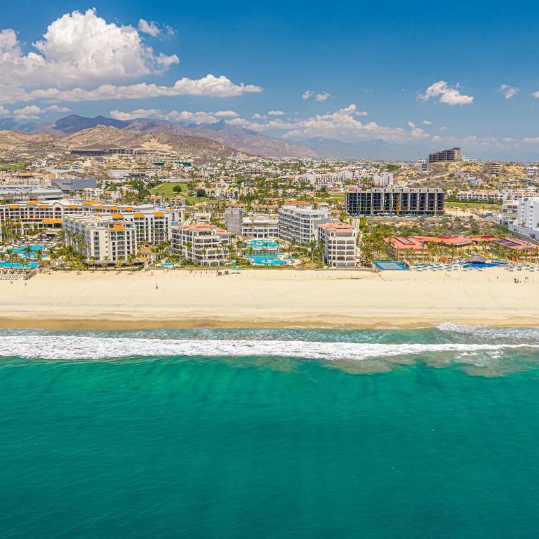 Beachfront 3BR Condo at Tortuga Bay by The Agency Baja Travel - Apartamento - 72