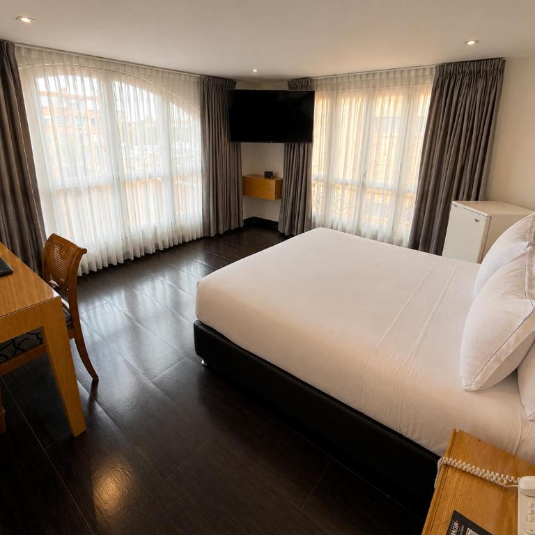 Hotel Le Manoir Bogotá - Suite with Terrace - 18