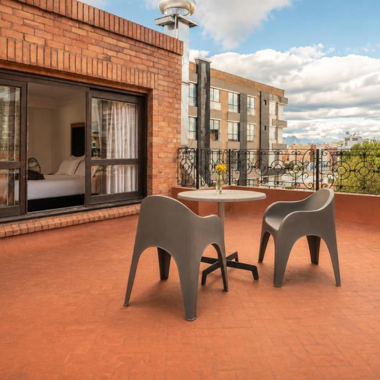 Hotel Le Manoir Bogotá - Suite with Terrace - 21
